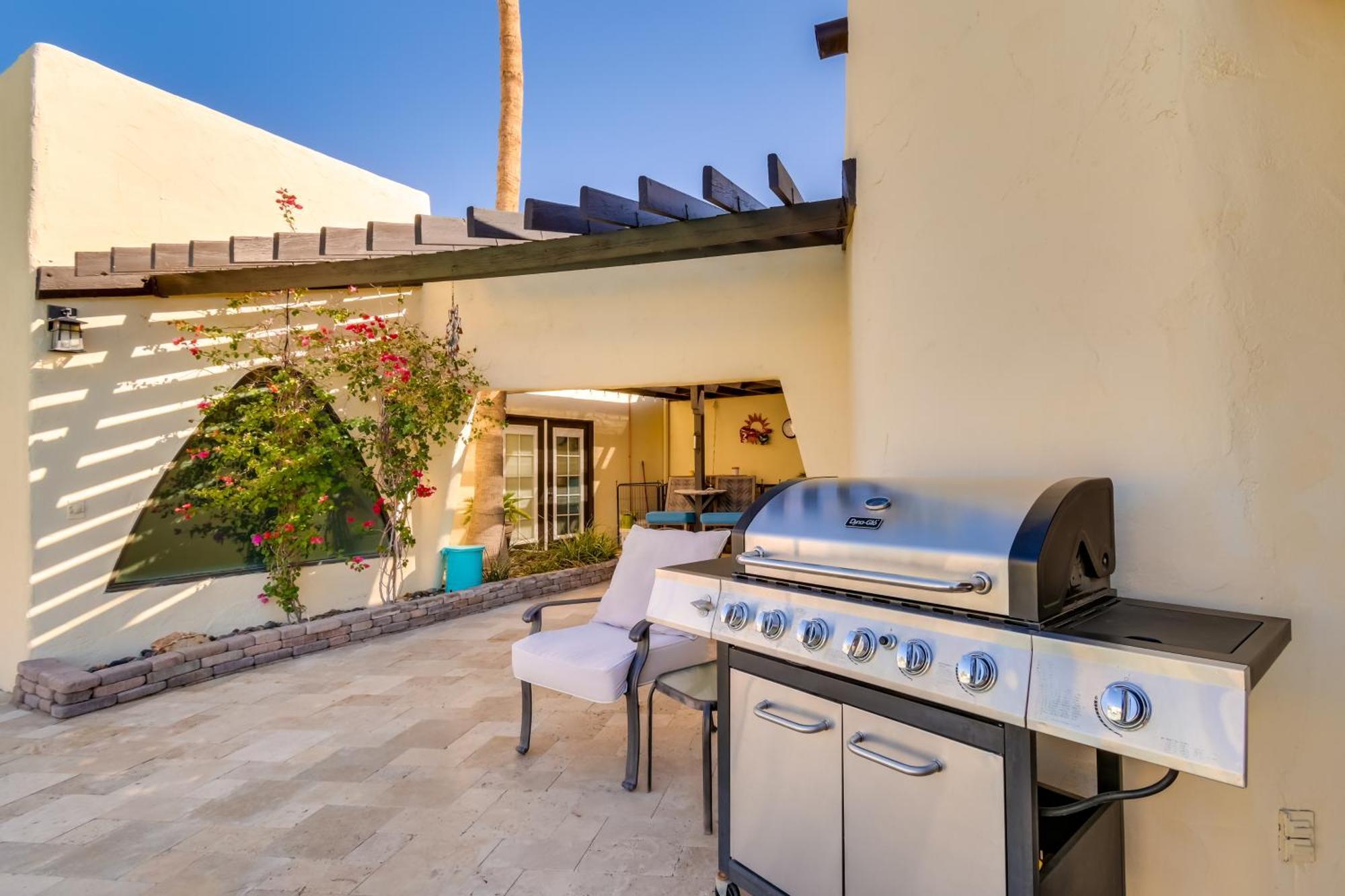 Bright Cottage With Pool And Spa - 5 Mi To Lake Havasu Lake Havasu City Esterno foto
